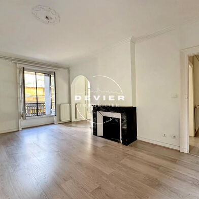 Appartement 3 pièces 1234 €