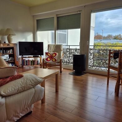 Appartement 4 pièces 161600 €