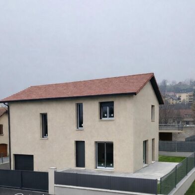 Maison 4 pièces 369000 €