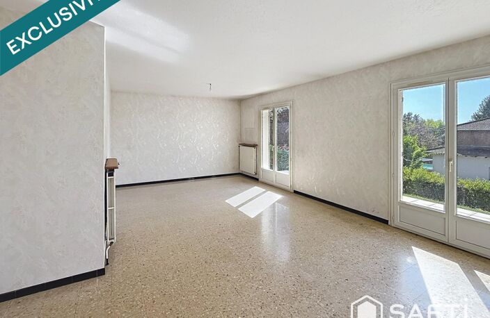 Maison idéalement située en immédiate proximité du centre bourg — photo 2