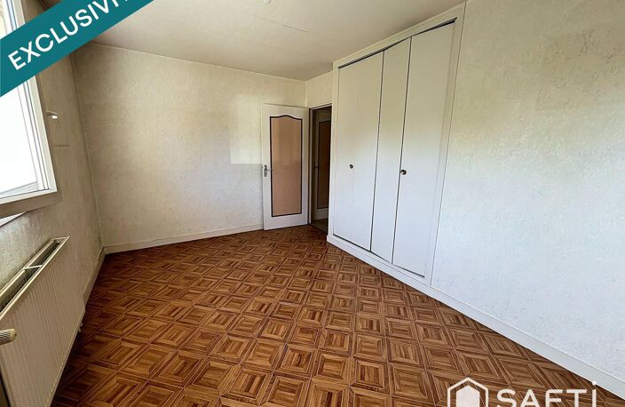 Maison idéalement située en immédiate proximité du centre bourg — photo 5