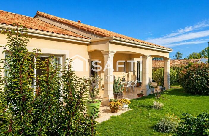 Villa en centre ville — photo 2