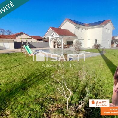 Maison 6 pièces 419000 €