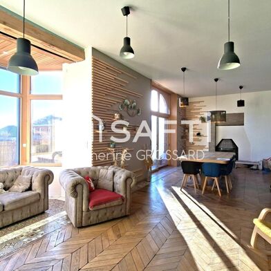 Maison 10 pièces 474000 €