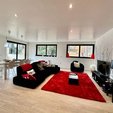 Appartement 5 pièces 449000 €