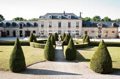 Commerce  2700000 €