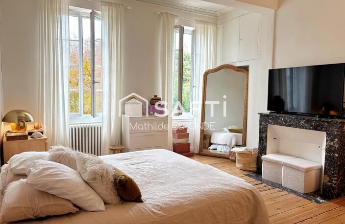 Maison 342 m² centre ville 10 pièces, dépendances — photo 4