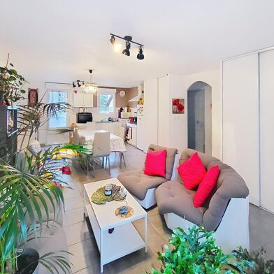 Appartement 3 pièces 129000 €