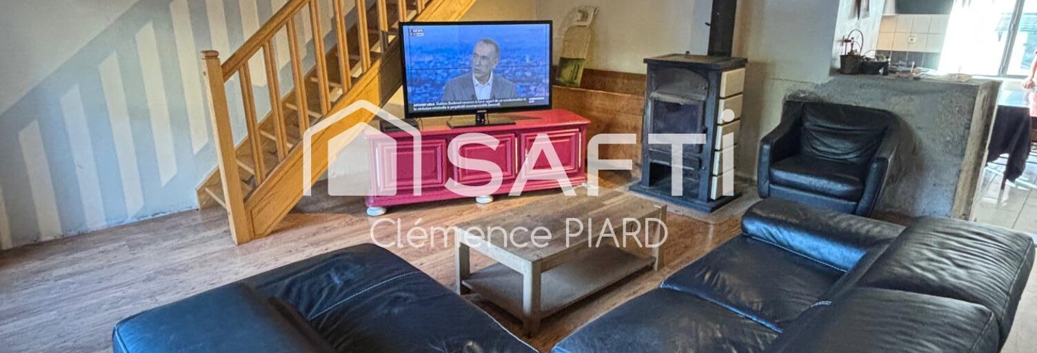 Maison 10 Pièces 143 m² à vendre à La Chaux-du-Dombief (39150)