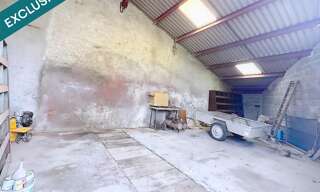 Garage  63 m² à vendre à Bouteville (16120)