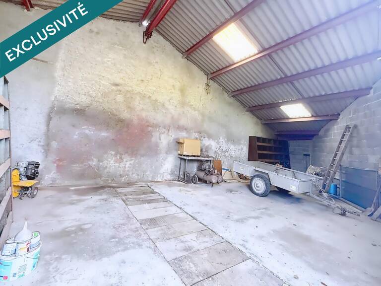 Garage de 60 m² bétonné — photo 1