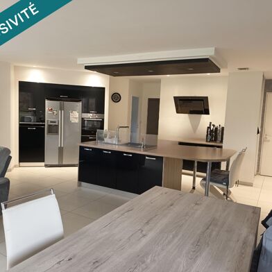 Maison 6 pièces 300000 €