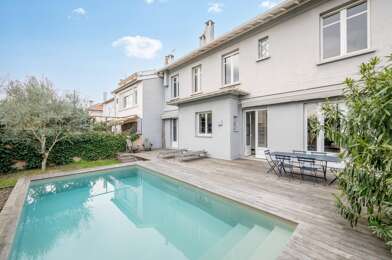 Maison 7 pièces 1040000 €