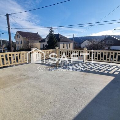 Maison 10 pièces 157000 €