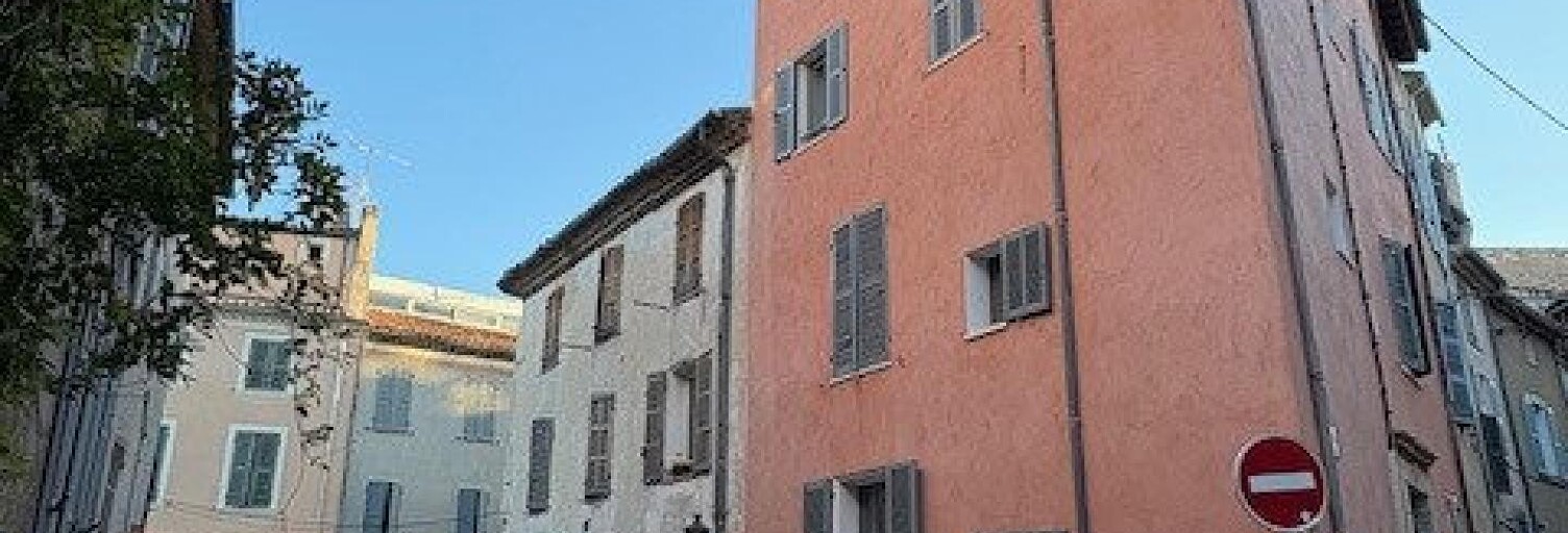 Immeuble  176 m² à vendre à Brignoles (83170)
