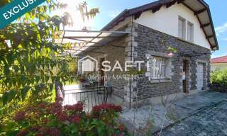 Maison 8 Pièces 212 m² à vendre à Firmi (12300)