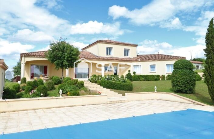 belle propriété au calme avec terrain arboré, piscine, pool house, dépendances — photo 3