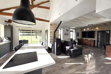 Maison 9 pièces 393500 €