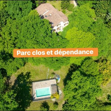 Maison 9 pièces 299000 €