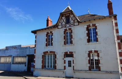 Maison avec garage de 240 m2 attenant ! — photo du bien
