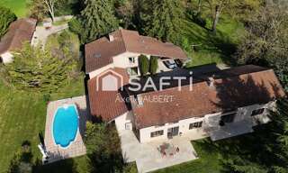 Maison 14 Pièces 401 m² à vendre à Saint-Nizier-le-Désert (01320)