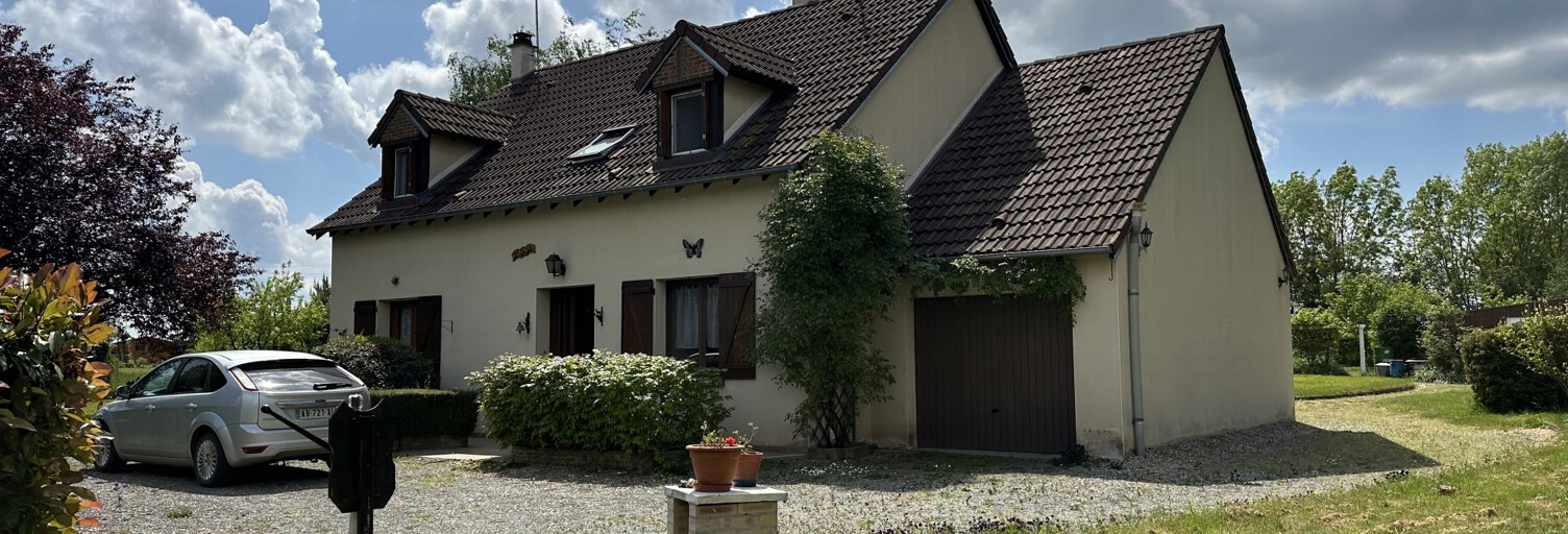 Maison 4 Pièces 104 m² à vendre à Saint-Saturnin (18370)