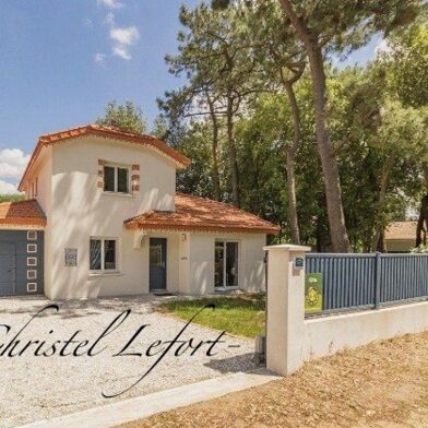 Maison 5 pièces 553000 €