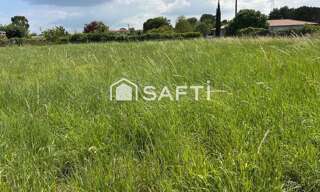 Terrain  1376 m² à vendre à Latresne (33360)