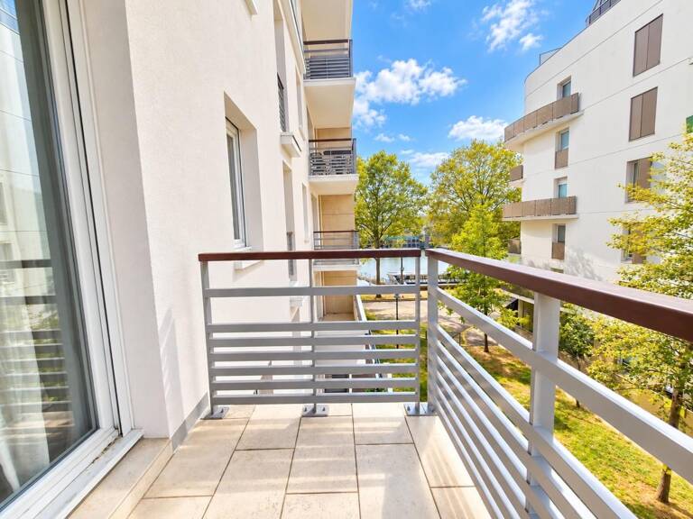 Immeuble de standing 2006 à vendre sur Alfortville — photo 1