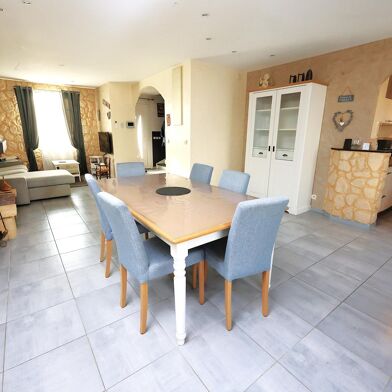 Maison 7 pièces 375000 €