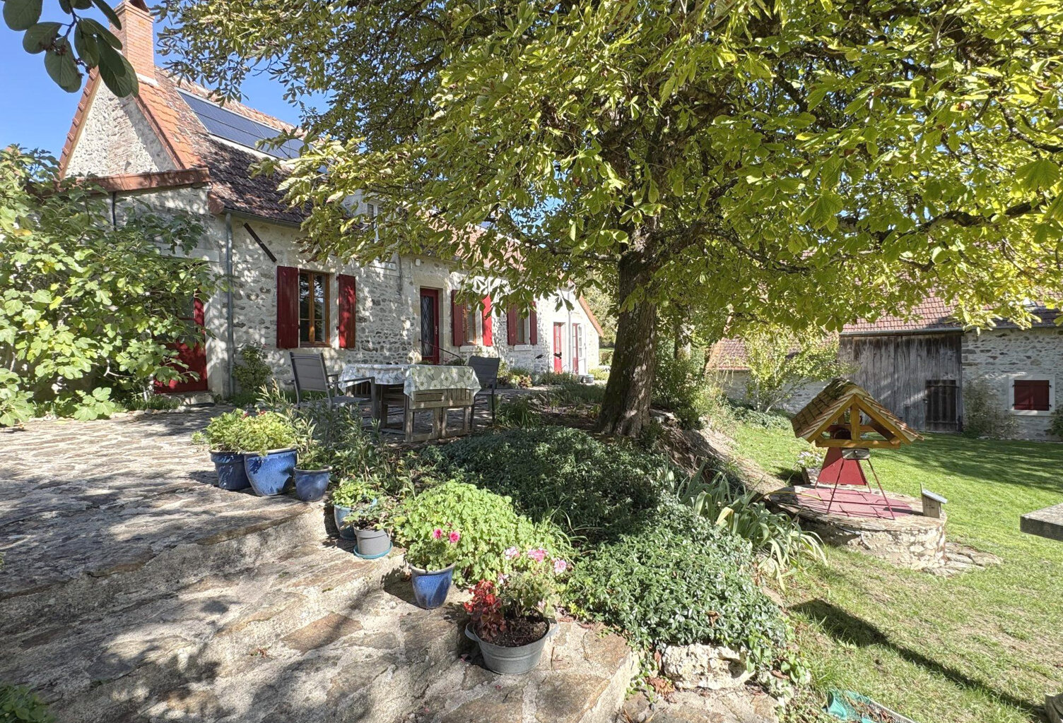 Ensemble immobilie de 2 maisons prêtes à vivre, sans voisin — photo 1