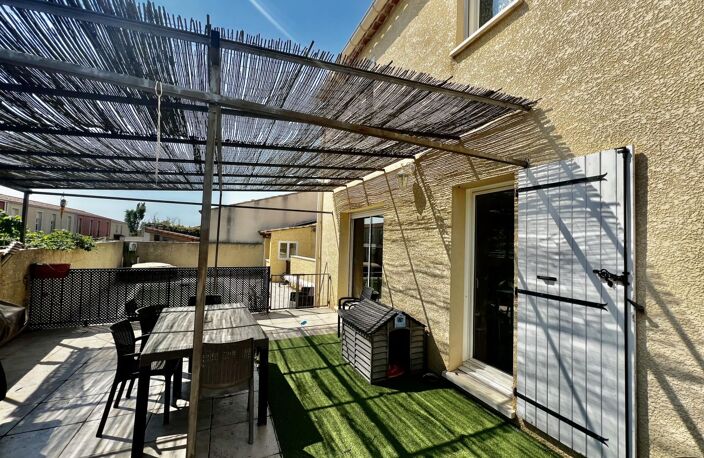 Villa AVEC PISCINE — photo 2
