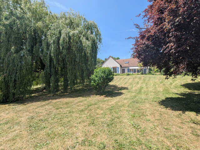 Maison de campagne sur parc arboré ! — photo du bien