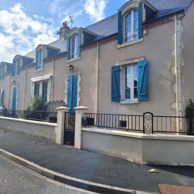 Maison 10 pièces 295400 €