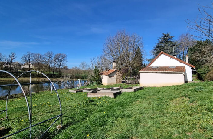 Maison de campagne avec étangs ! — photo 3