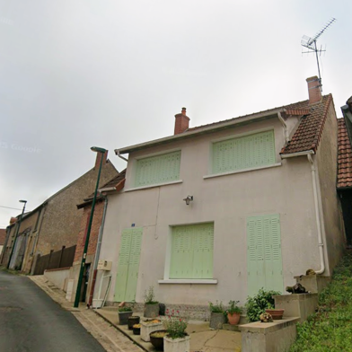 Maison 5 pièces 70200 €