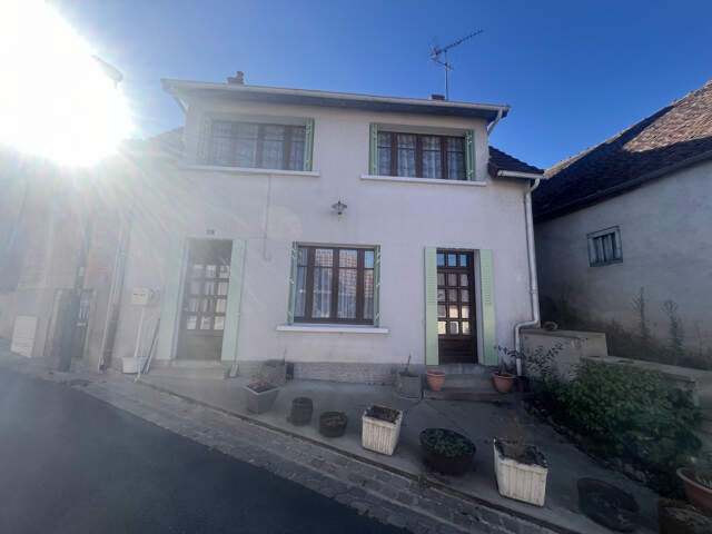 Maison de ville avec dépendance et jardin ! — photo du bien