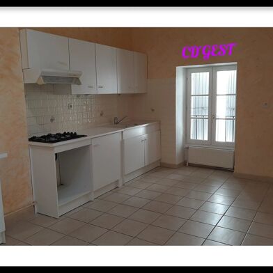 Appartement 3 pièces 580 €