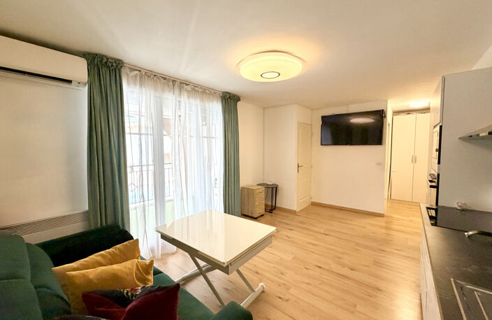 2 PIECE 39 m2 HYPER CENTRE MENTON — photo 2