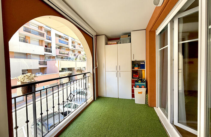 2 PIECE 39 m2 HYPER CENTRE MENTON — photo 3