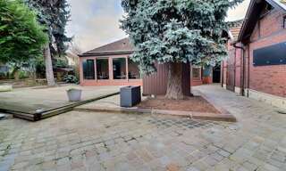 Local industriel   m² à vendre à Marnes-la-Coquette (92430)