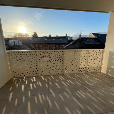 Appartement 2 pièces 754 €