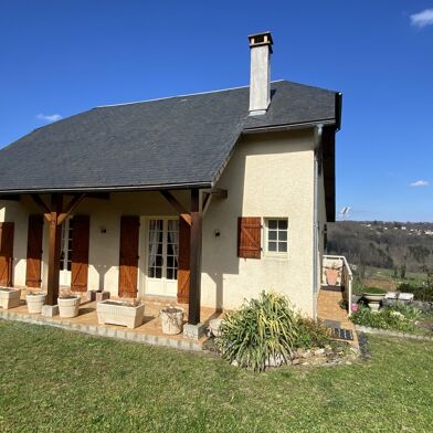 Maison 7 pièces 255000 €