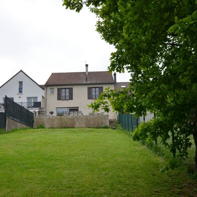 Maison 7 pièces 499000 €