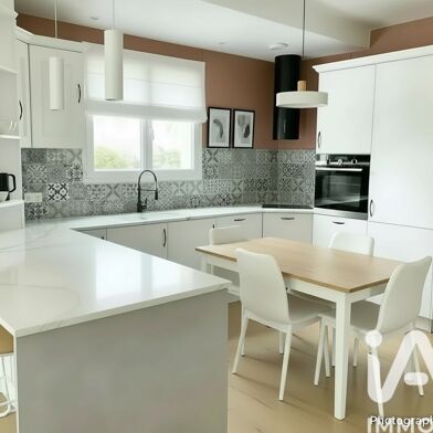 Maison 7 pièces 380000 €