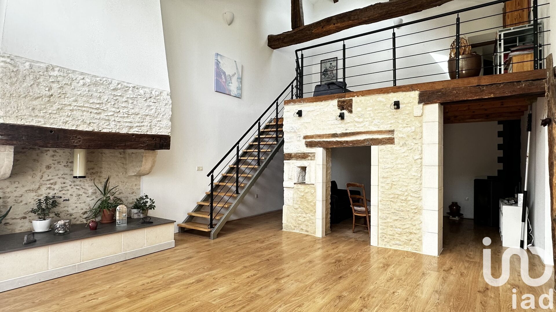 Fontaines-D-Ozillac - 268m² - 11p. - 3ch.