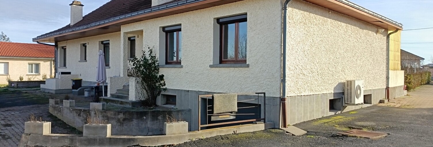 Maison 6 Pièces 157 m² à vendre à Beauregard-Vendon (63460)