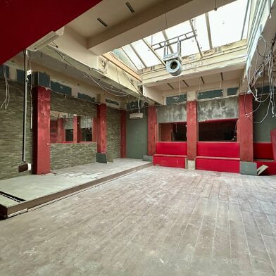 Commerce  640000 €