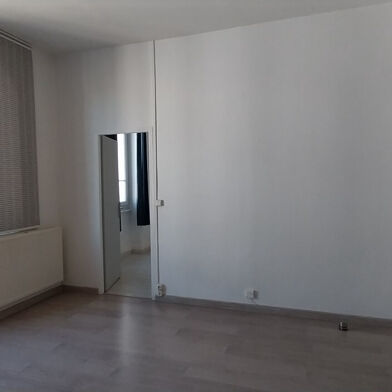 Appartement 3 pièces 136500 €