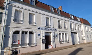 Immeuble  990 m² à vendre à Saint-Florentin (89600)